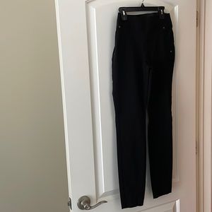 Maurice’s stretch black pant